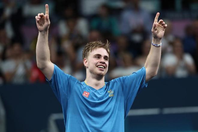 东体：海港计划1月中旬收队，俱乐部会评估合同到期球员